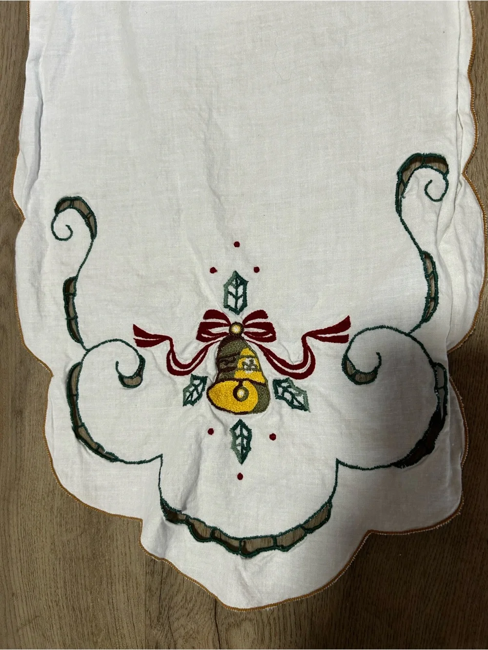 Embroidered White Linen Runner with Floral Accents
